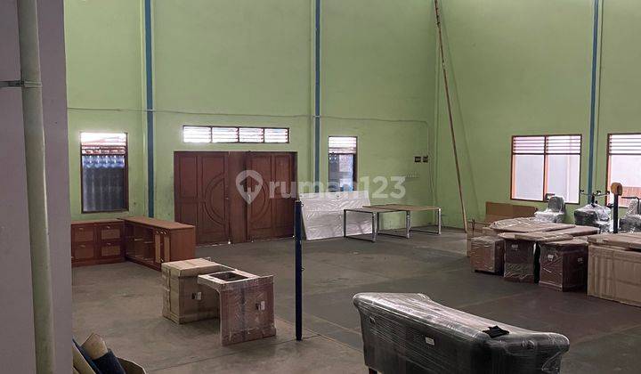 Disewakan Gedung di Jakarta Pusat 2