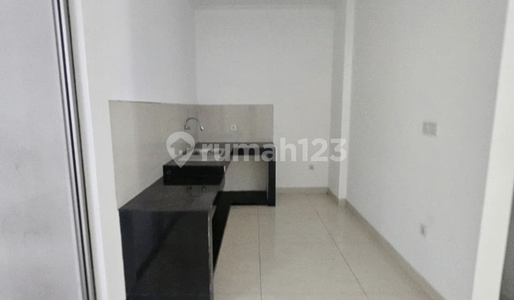 Disewa Rumah Pik Golf Island 2