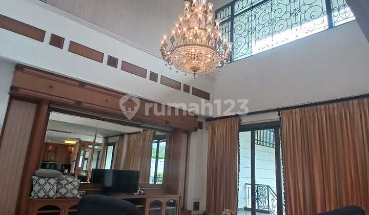 DIJUAL RUMAH MEWAH DI KUNINGAN AREA JAKSEL 