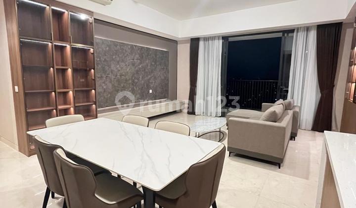 DISEWAKAN APARTMENT SOUTHGATE TOWER PRIME PRIVATE LIFT JAKSEL 