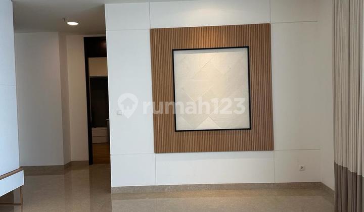 FOR RENT ANANDAMAYA RESIDENCE SUDIRMAN APARTMENT 268M2 FULLY FURNISHED SOUTH JAKARTA 1