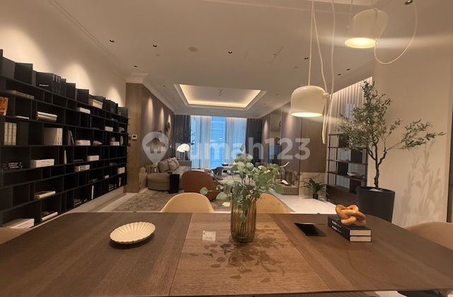 DIJUAL APARTMENT ST REGIS 355M2 FULLY FURNISHED & INTERIOR BY MAGRAN