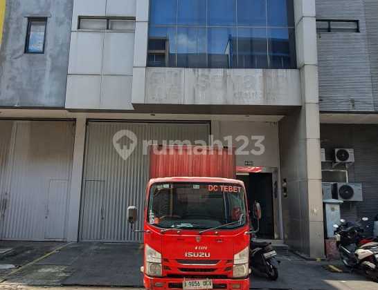 Gudang Strategis Infinia Park Tebet 3 Lantai 1