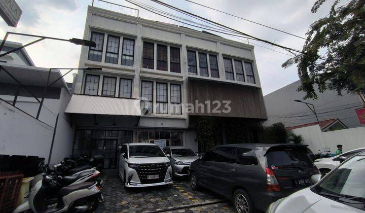 Disewakan Ruko 3 Lantai Strategis Di Jalan Tebet Raya 2