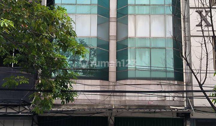 Ruko Gandeng 3,5 Lantai Disewakan Di Tebet – Lokasi Strategis 1