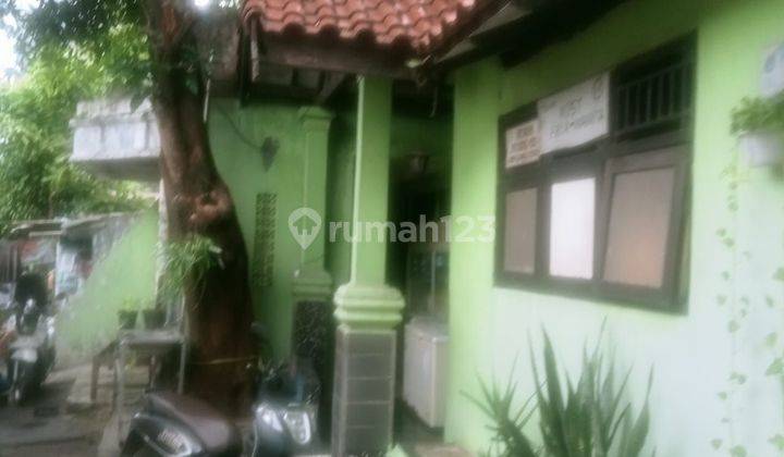 Usaha Kos-Kosan Potensial Di Kebayoran Lama, Dijual Cepat 1