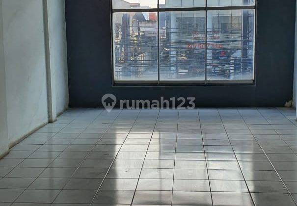 Disewa Ruko 3 Lantai di Komplek Perkantoran Pejaten Jakarta 10