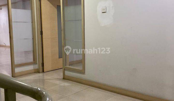 Disewa Gedung Kantor di Jl Melawai Raya Kby. Baru Jakarta Selatan 17