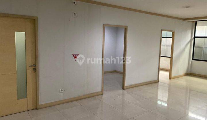 Disewa Gedung Kantor di Jl Melawai Raya Kby. Baru Jakarta Selatan 19