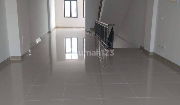 Disewa Ruko Siap Pakai di Sedayu City Kelapa Gading DKI Jakarta 4