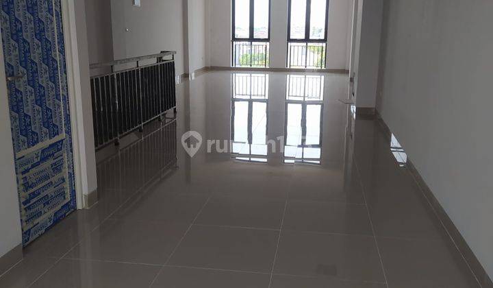 Disewa Ruko Siap Pakai di Sedayu City Kelapa Gading DKI Jakarta 7