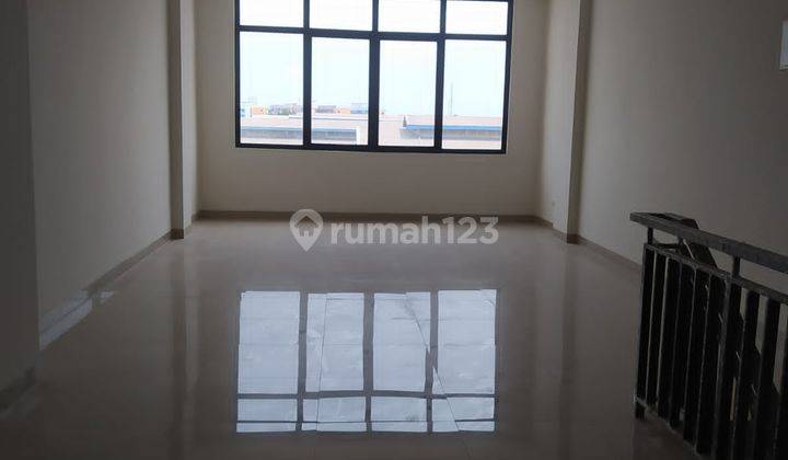 Disewa Ruko Siap Pakai di Sedayu City Kelapa Gading DKI Jakarta 11