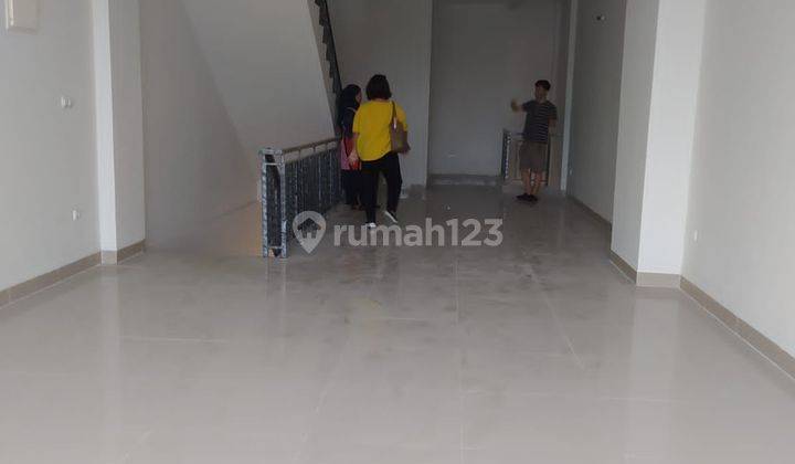Disewa Ruko Siap Pakai di Sedayu City Kelapa Gading DKI Jakarta 15