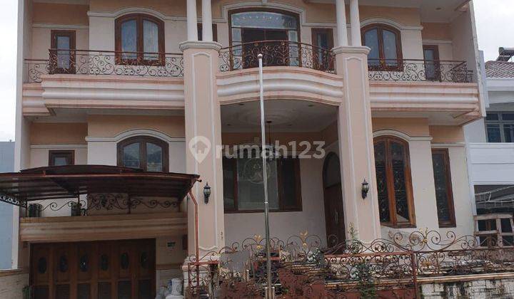 Dijual Rumah Tiga Lantai di Sunter Paradise Tahap 3 Jakarta Utara 1