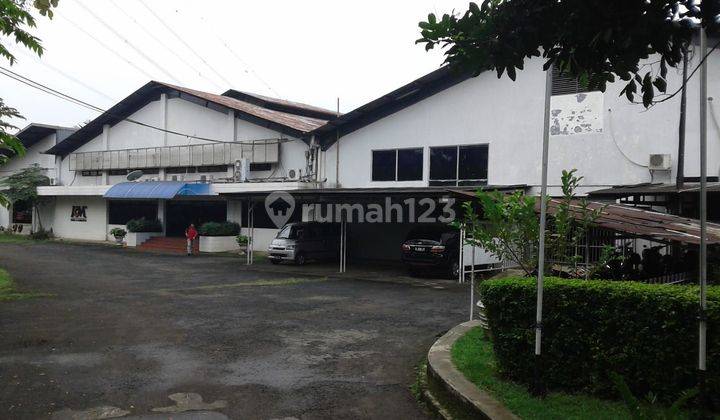 Gudang 8000 m² di Cawang dekat Terminal Kereta Cepat Whoos 1