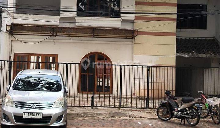 Rumah untuk Usaha di Gandaria Kebayoran Baru Jakarta Selatan 1