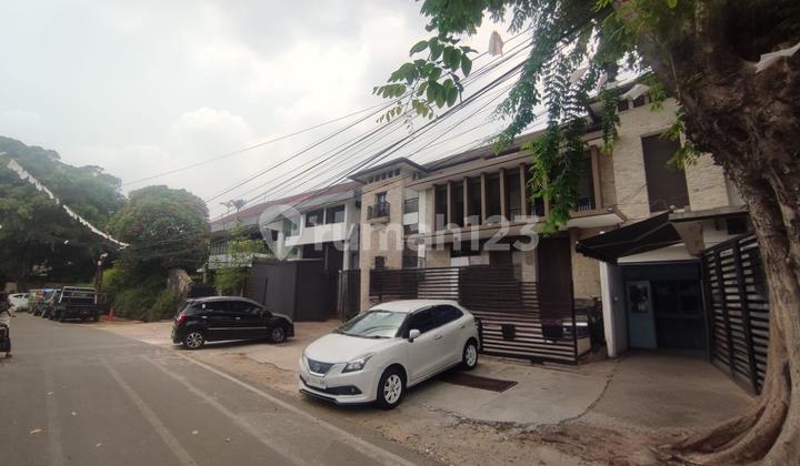 Promising Investment! Spacious 30-Unit Boarding House, Ready to Operate Promising Investment! Spacious 30-Unit Boarding House, Ready to Operate