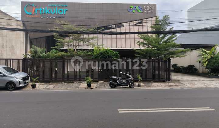 Dijual Gedung Strategis di Kawasan Bisnisradio Dalam