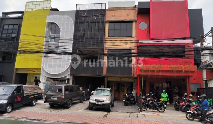 For Rent Strategic Shop House On Jl. Tebet Raya