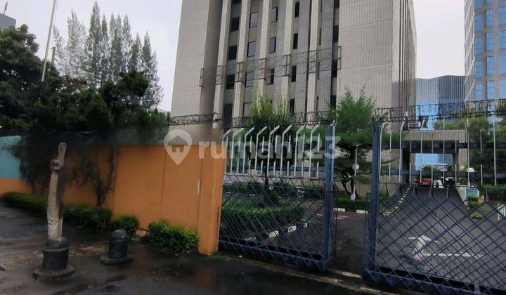Disewakan Gedung Strategis – Jalan Raya Kebon Sirih