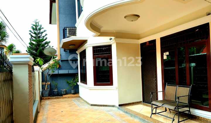 Dijual Rumah Fullfurnis Tebet Barat Jakarta Selatan