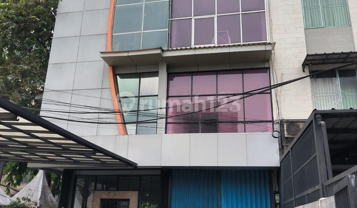 For Rent: Shop House on Jl. Salemba Raya, Central Jakarta 2