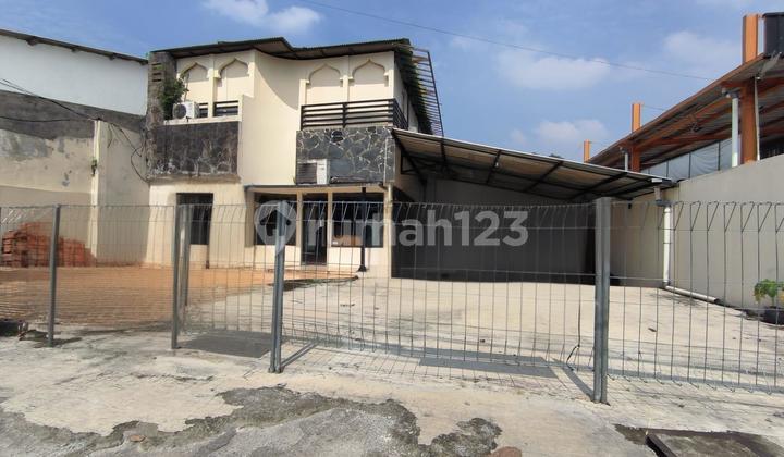 Disewakan Tempat Usaha Strategis - Bekas Restoran Arab Disewakan Tempat Usaha Strategis - Bekas Restoran Arab