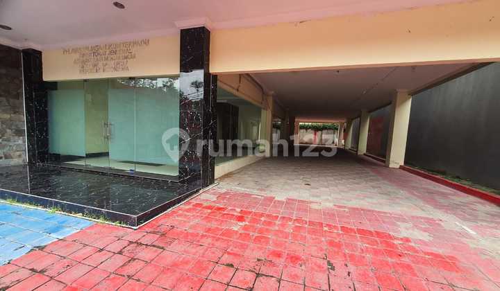 Gedung 5 Lantai Cikini Strategis Dekat Pusat Bisnis 2