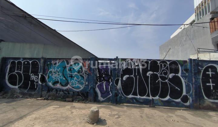 Dijual Tanah Lahan Kosong – Jl. Pramuka, Jakarta Timur