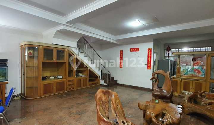 Disewakan Rumah Nyaman Dan Tenang Di Griya Inti Sentosa 2