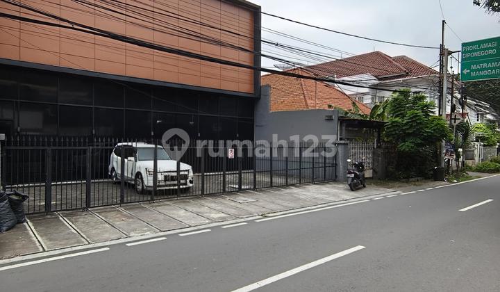 Adjacent Shop Houses in Salemba, Central Jakarta - A Super Strategic Area 2