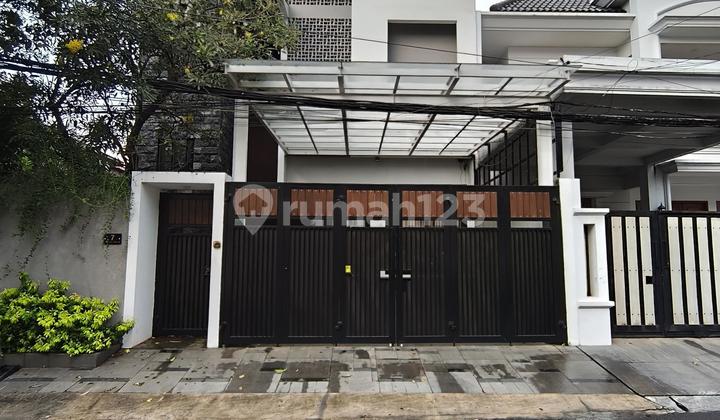 House in East Tebet, Quiet Neighborhood 1