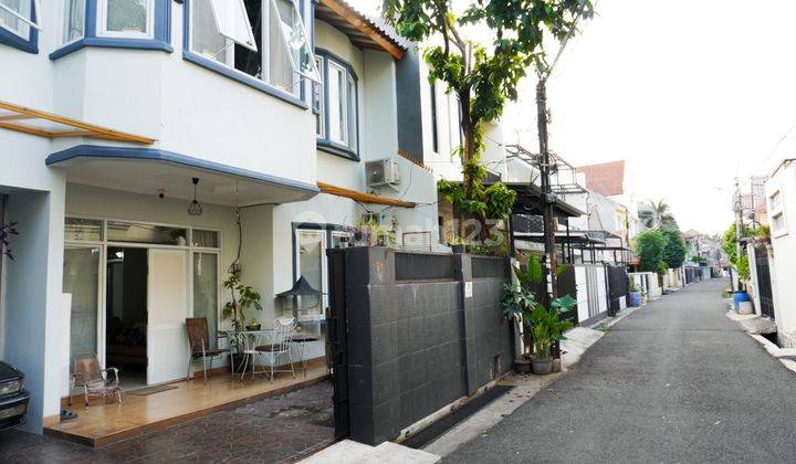 Di Jual Rumah Baru Di Renovasi Lokasi Tebet 1