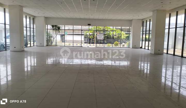 8-Storey Office Building at Cengkareng Business City Facing Toll Road 8-Storey Office Building at Cengkareng Business City Facing Toll Road