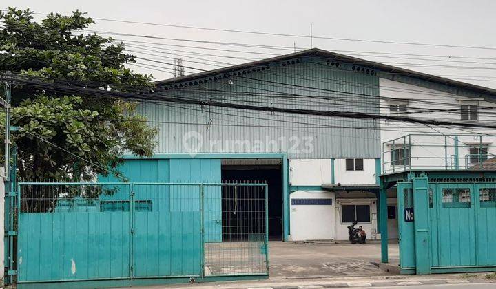 Gudang Jual di Dekat MM2100