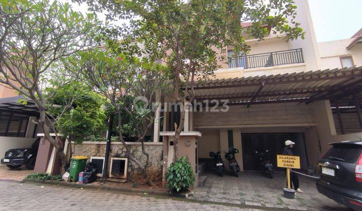 Disewakan Hunian Nyaman Townhouse Mutiara Pejaten 1