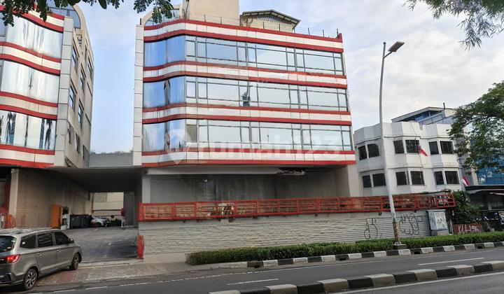 Disewakan Ruko Gandeng – Posisi Hoek, Kebon Jeruk