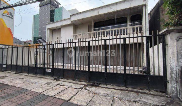 Disewakan Ruko Gandeng 3 – Lokasi Strategis Di Cawang 2