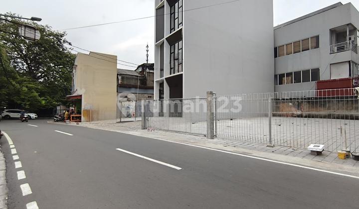 5-Storey Shop House with Lift & Spacious Parking in Mampang Prapatan