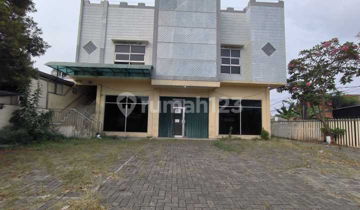 Disewakan Gedung Komersial 2 Lantai di Semper Barat Jakarta Utara Disewakan Gedung Komersial 2 Lantai di Semper Barat Jakarta Utara