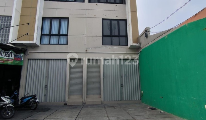 3.5-Story Shophouse for Rent - Strategically Located, Suitable for Business & Office 3.5-Story Shophouse for Rent - Strategically Located, Suitable for Business & Office