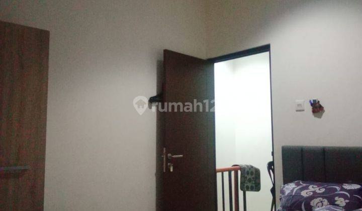 Rumah Semi Furnished, Siap Huni, di Harapan Indah, Bekasi.