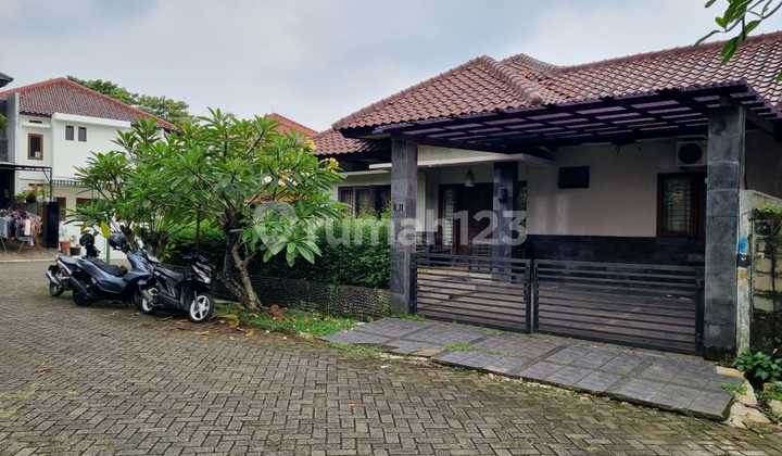 For Sale! Rumah Luas Siap Huni Posisi Hook di Rempoa