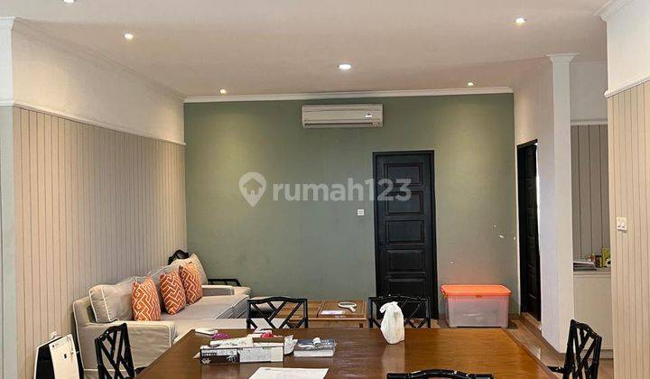 Dijual Rumah Modern Furnished Cocok Untuk Cafe di Bintaro 2