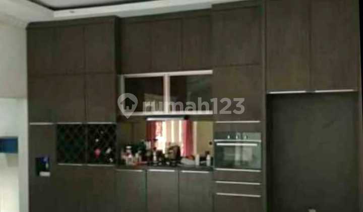 RARE AFFORDABLE HOUSE IN JAKARTA! Spacious Move-in Ready House in South Petukangan 2