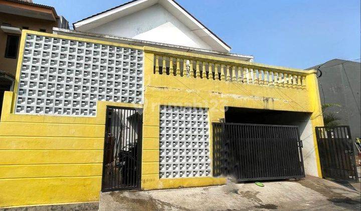 Dijual Rumah Bagus ada Balkon dan Strategis di Jurang mangu Indah 1