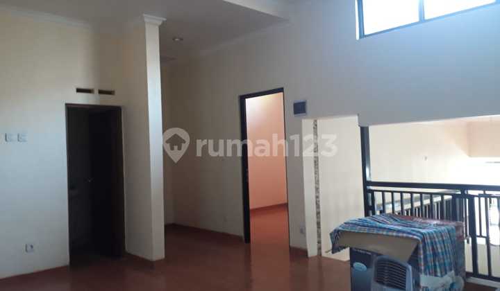 Hot Sale! Rumah Bagus Lingkungan Asri di Graha Bintaro 2
