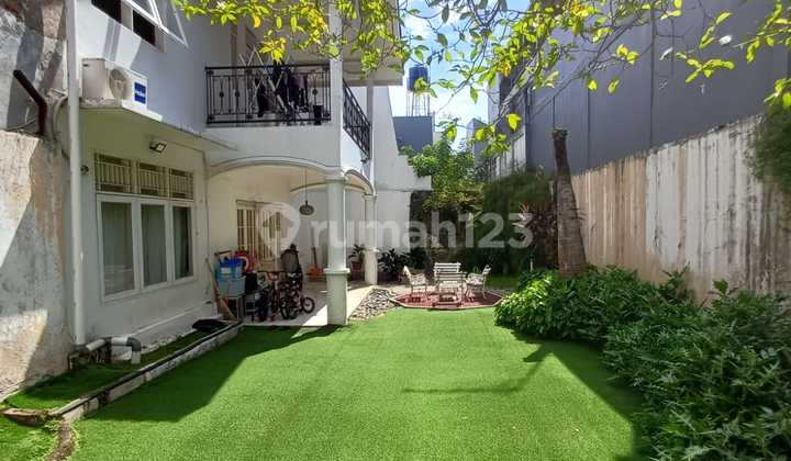 Rumah Murah dan Luas di Bintaro Sektor 5