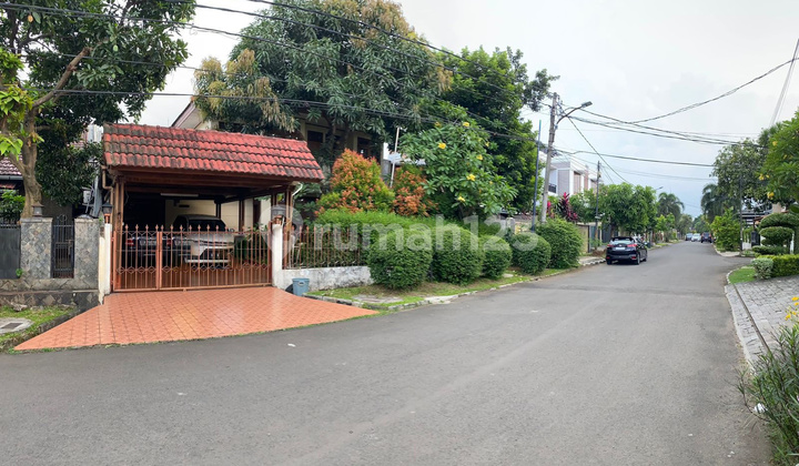 Rumah di Bintaro Jaksel - Rumah Luas, Harga Terjangkau! 2