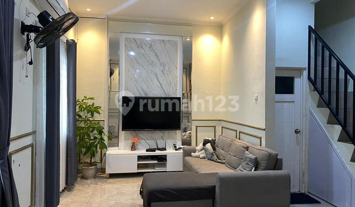 Rumah Modern  Minimalist dan Siap Huni Nempel Bintaro - Cluster Pondok Aren